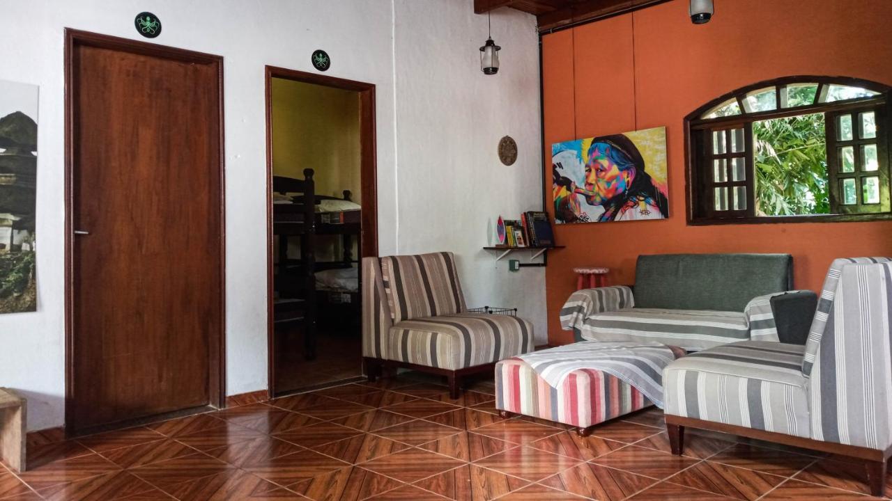 Hostel Marthi Itamambuca Убатуба Екстериор снимка