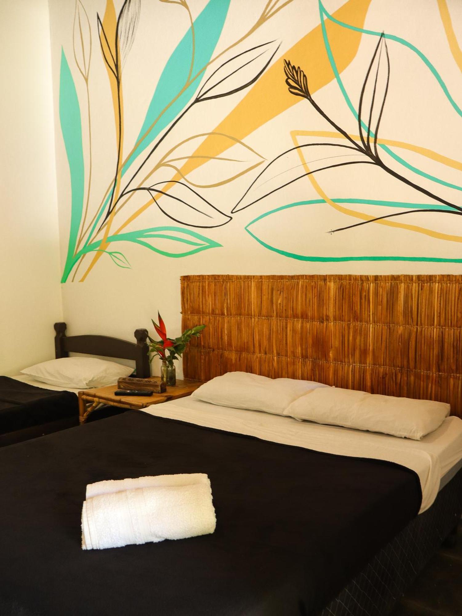 Hostel Marthi Itamambuca Убатуба Екстериор снимка